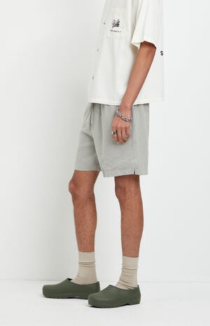 Gray Linen Shorts image number 3