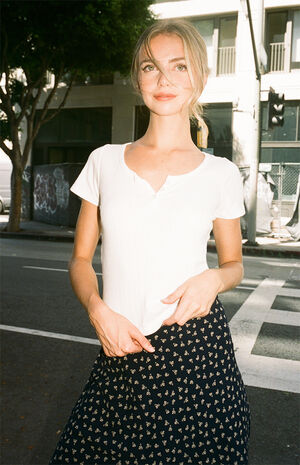 White Zelly Short Sleeve Top image number 1