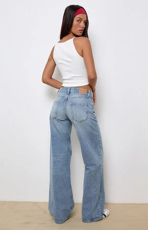 Light Blue Low Rise Parallel Straight Leg Jeans image number 3