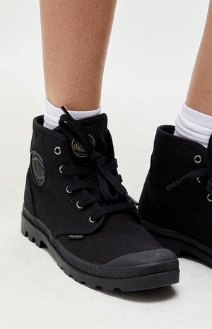 Women's Black Pampa High Top Textile Boots image number 2