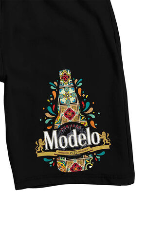 Modelo Colorful Tile Logo Sweat Shorts image number 2