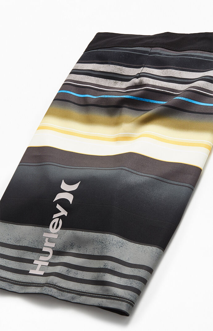 Costa Rica Striped 20" Boardshorts