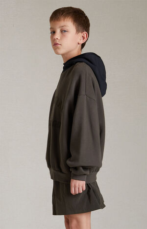 Essentials Ink Jet Black Nylon Fleece Hoodie image number 2