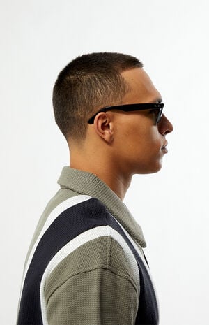 Black Original Wayfarer Classic Sunglasses image number 2