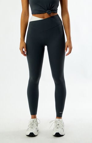 Active Dark Gray Wander Full Length Leggings image number 2