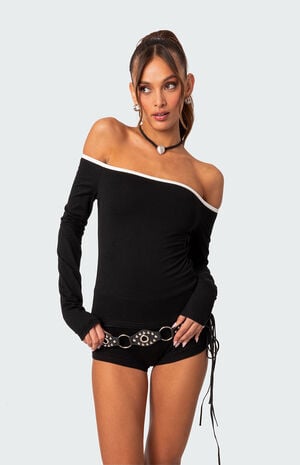 Captain Contrast Off Shoulder Top image number 1