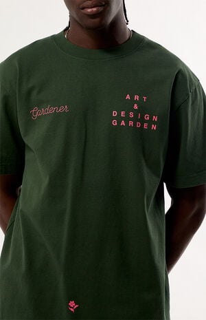 Art & Design Gardener T-Shirt image number 4