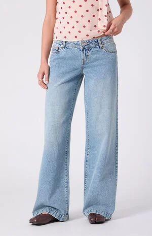 Kaia Ultimate Low Rise Baggy Jeans Lighter Blue image number 2