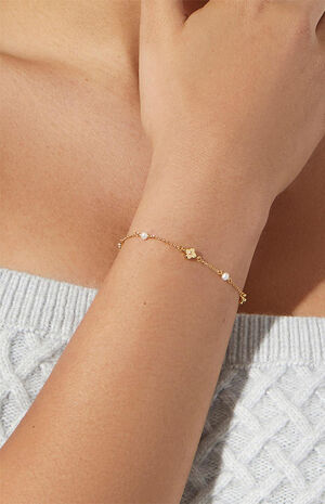 Hannah Flower Bracelet image number 3