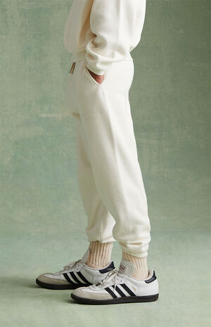Essentials Cloud Dancer Sweatpants image number 3