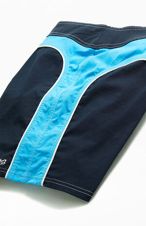 Yesteryear 17" Boardshorts image number 4