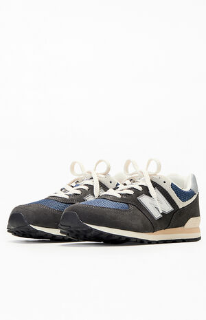 Kids Black 574 Shoes image number 2