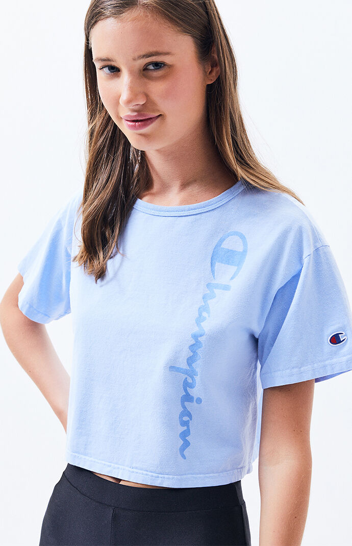 Blue cropped champion shirt