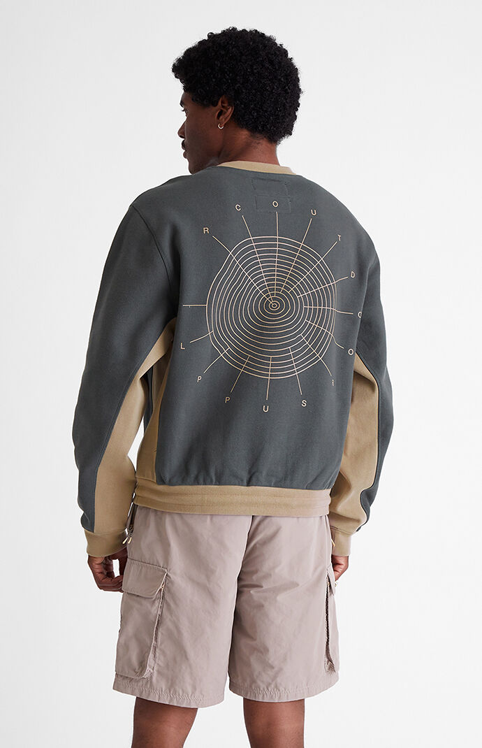 トップス VR RATHIAN CREWNECK RC Outdoor Supply Tree Rings Crew Neck Sweatshirt | PacSun
