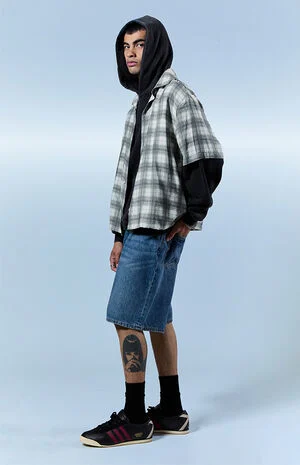 Parker Baggy Jean Shorts Medium Blue image number 1