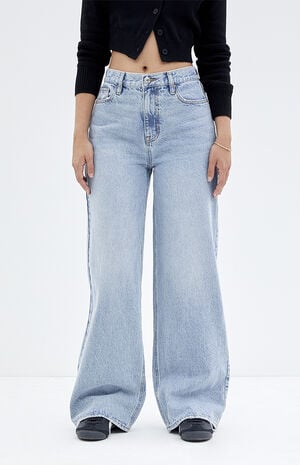 Cali Light Indigo Baggy Boyfriend Jeans image number 1