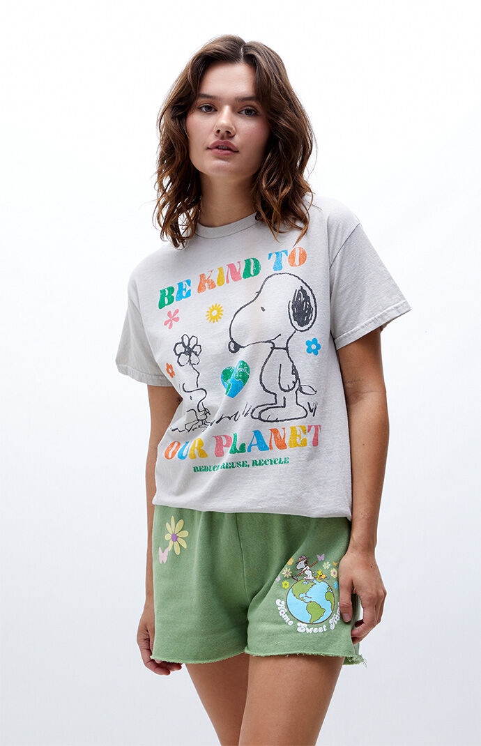 Snoopy t shirt discount kind