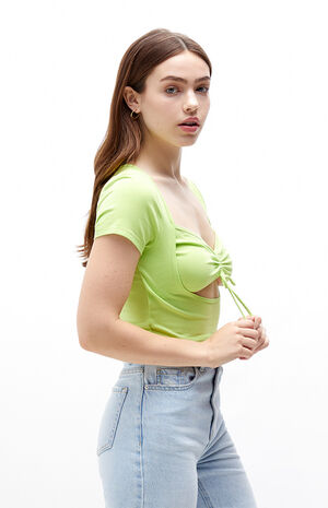 Guppy Cutout T-Shirt image number 3