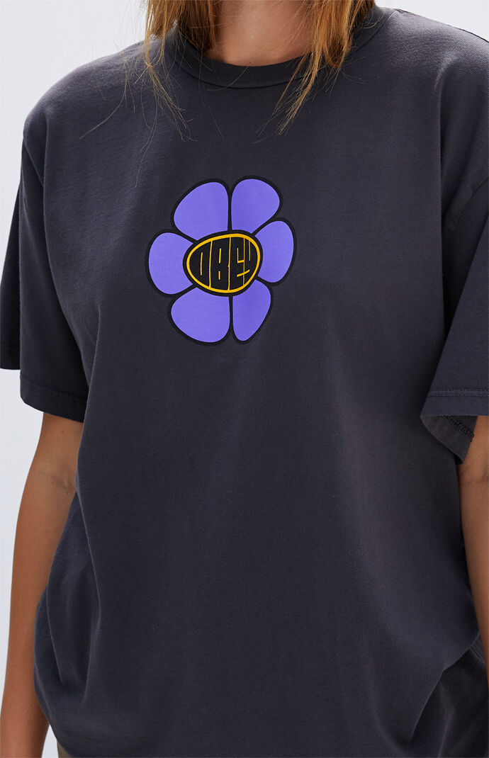 Black Daisy Ave T-Shirt
