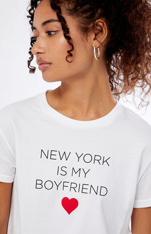 New York Is My Boyfriend T-Shirt image number 2