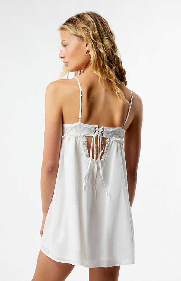 plus size lace white dress ZAPAKASA Women Lace Plus Size White Graduation Dress A Line Tulle Spaghetti  Straps Tea Length Cocktail Dress main image 0