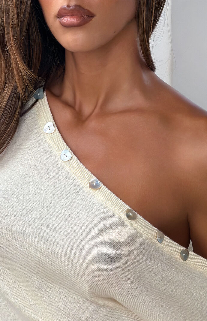 Tiger Mist Tyla Asymmetrical Off-The-Shoulder Knit Top