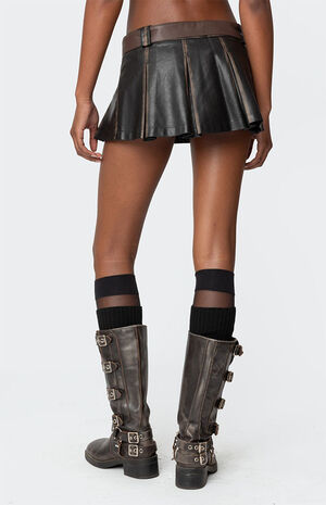 Vintage Washed Faux Leather Pleated Skort image number 5
