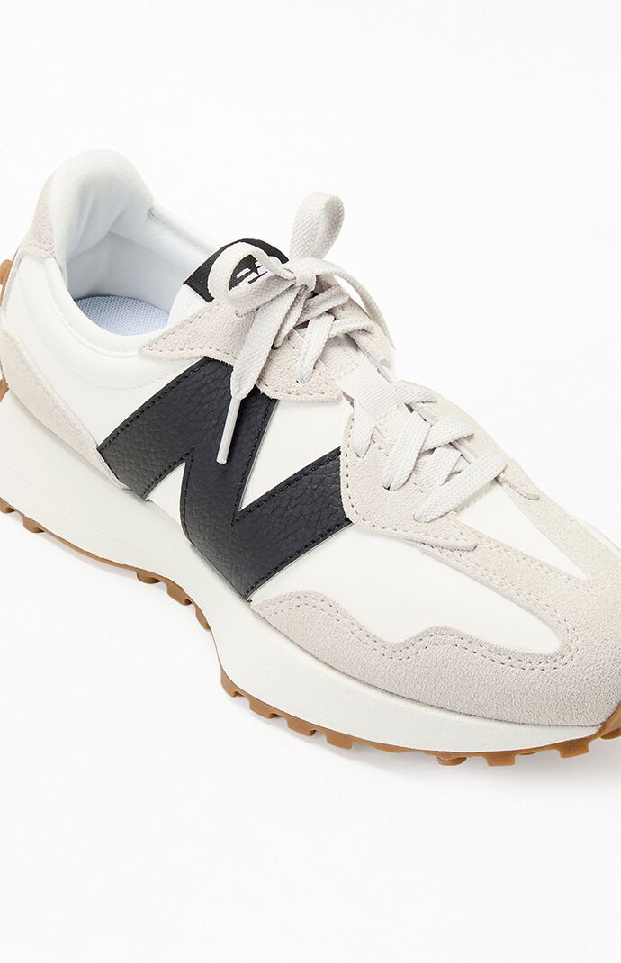 【美品】タグ付きNew Balance 327 23センチ New Balance Women's Black 327 Sneakers | Pacsun
