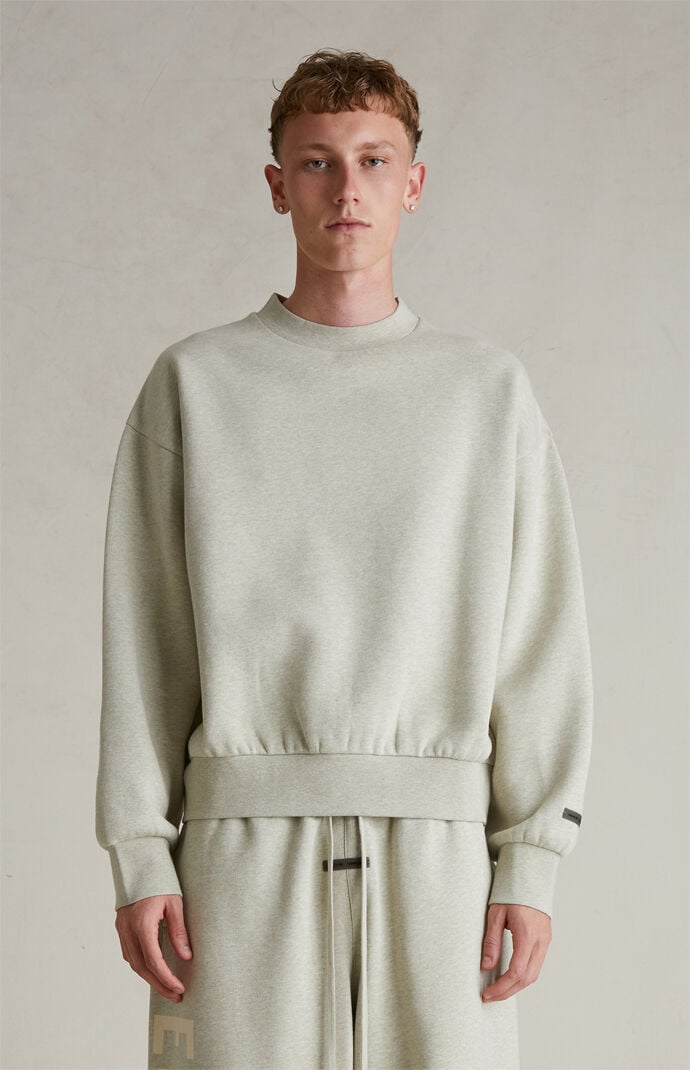 国内発送【FEAR OF GOD ESSENTIALS】CLASSIC FLEECE CREWNECK Fear of God ESSENTIALS Heather Stone Classic Fleece Crew