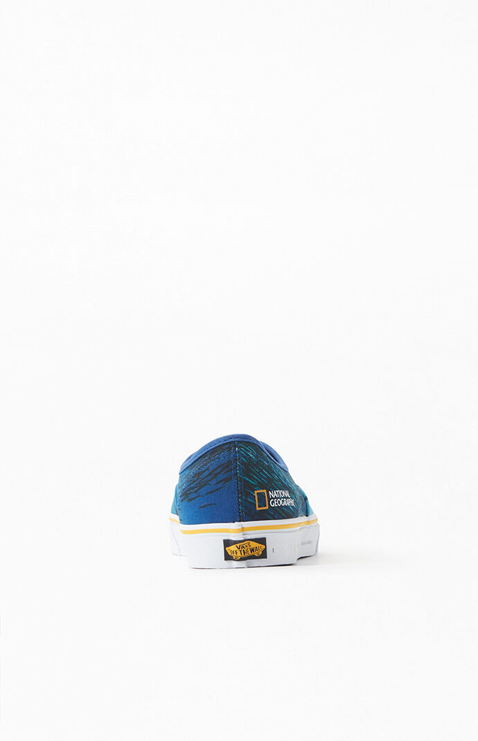 x National Geographic Authentic Shoe