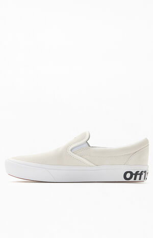 White & Black ComfyCush Distort Slip-On Shoes image number 4