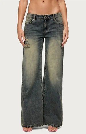 Noor Distressed Low Rise Baggy Jeans image number 1