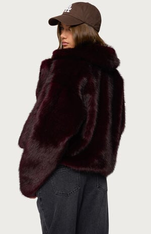 Kamilah Oversized Faux Fur Coat image number 3