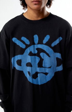 Planet Double Layered Long Sleeve T-Shirt image number 2