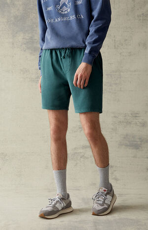 Fleece Washed Green Sweat Shorts image number 3