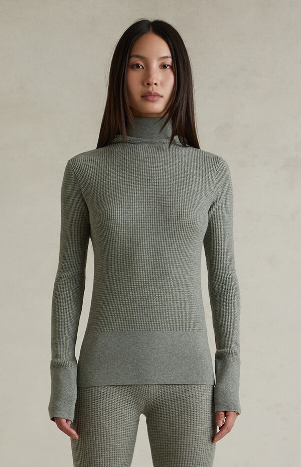Fear of God ESSENTIALS Women’s Concrete Heather Waffle Knit Tight Hooded Sweater