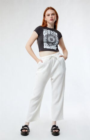 Live By The Sea Cropped T-Shirt image number 4