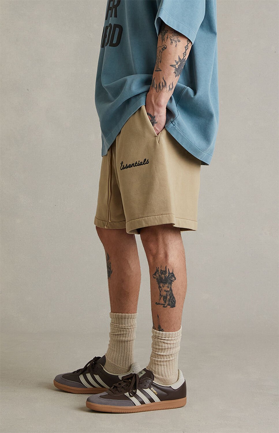 Fear of God ESSENTIALS Faded Dune Training Classic Fit Sweat Shorts thumbnail 4