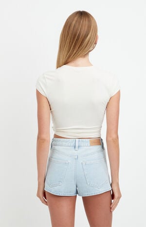 Ivy High Waisted Festival Jean Shorts Zip Fly Light Blue image number 4