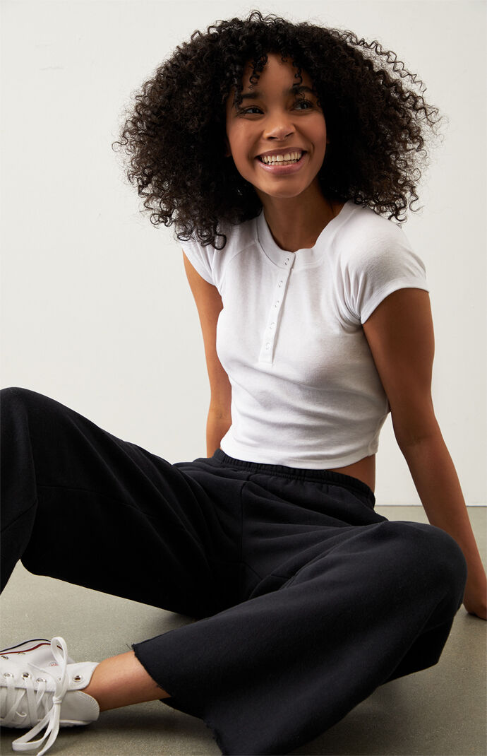 Shelly Snap Top