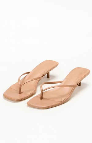 Women's Bryony Kitten Heels image number 2