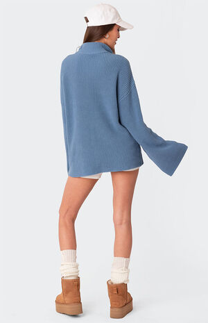 Amour High Neck Oversized Zip Sweater image number 4