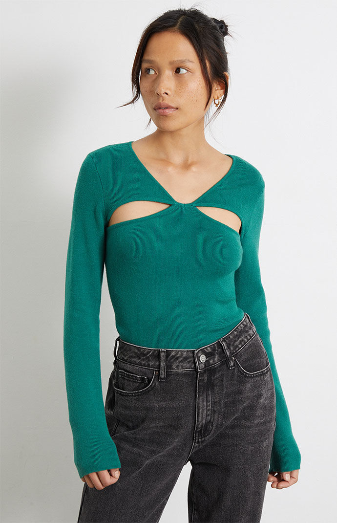Kendall \u0026 Kylie Late Night Cutout V 