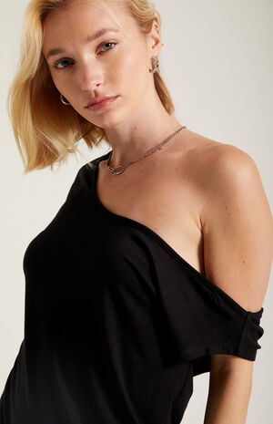 Lexi Short Sleeve Off-The-Shoulder Mini Dress image number 5