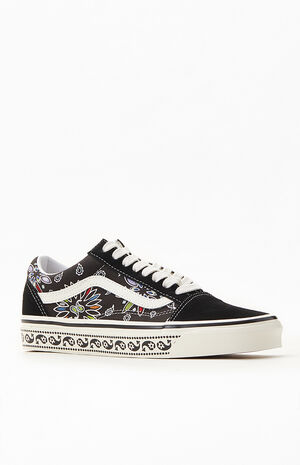 Old Skool 38 DX Paisley Shoes image number 1