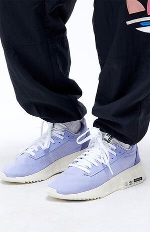 Women's Eco Violet Geodiver Sneakers Women's Eco Violet Geodiver Sneakers image number null