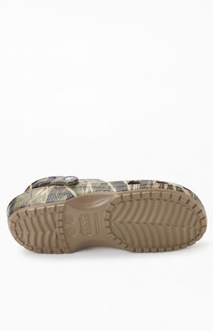 x Realtree Classic Clogs image number 4