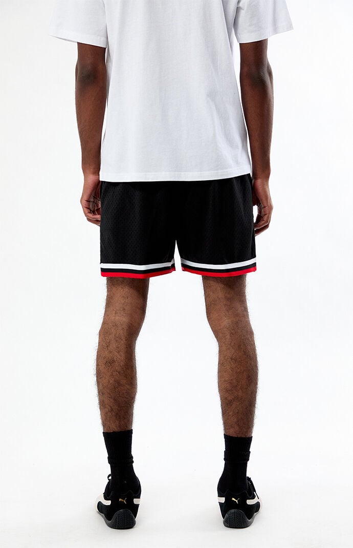 Mitchell & Ness Chicago Bulls Jump Shot Mesh Shorts