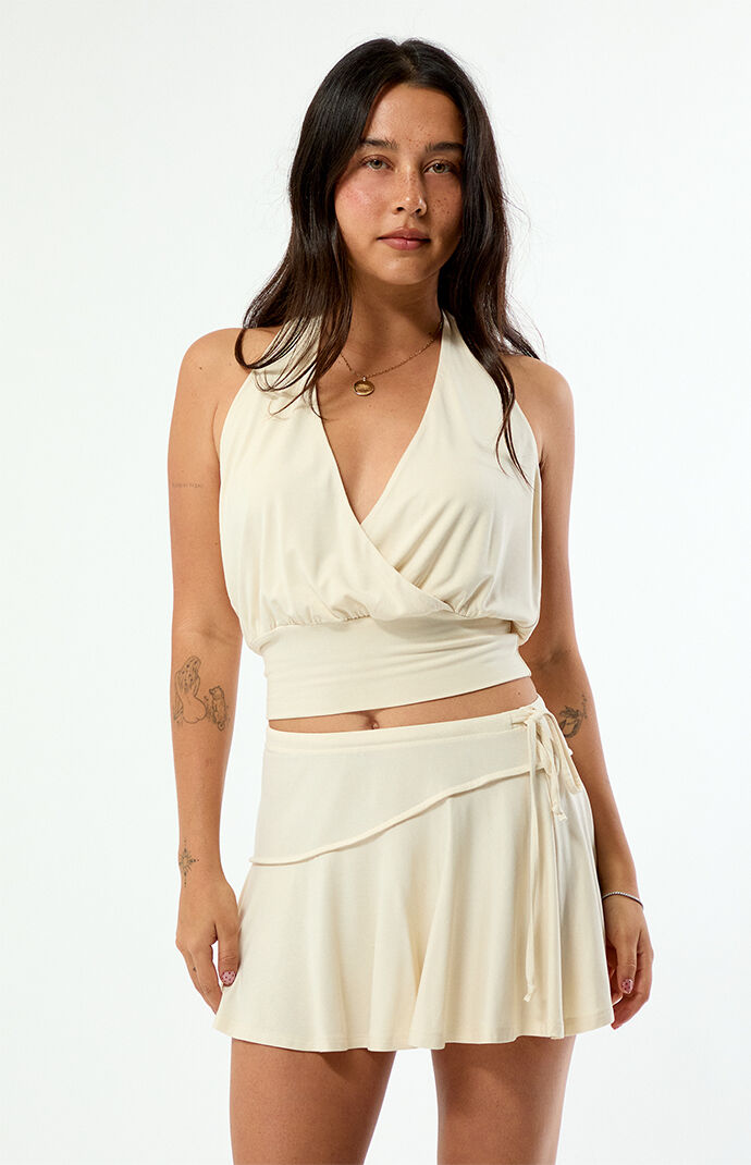 Beverly and Beck Layla Deep V Halter Top