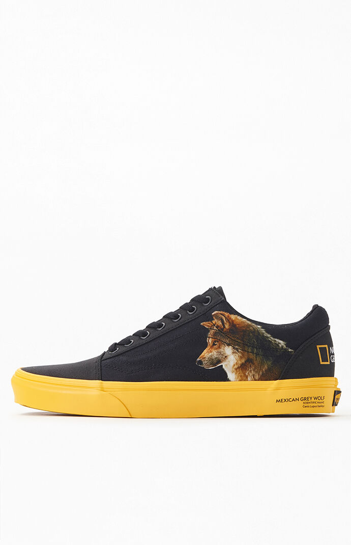 x National Geographic Old Skool Shoes